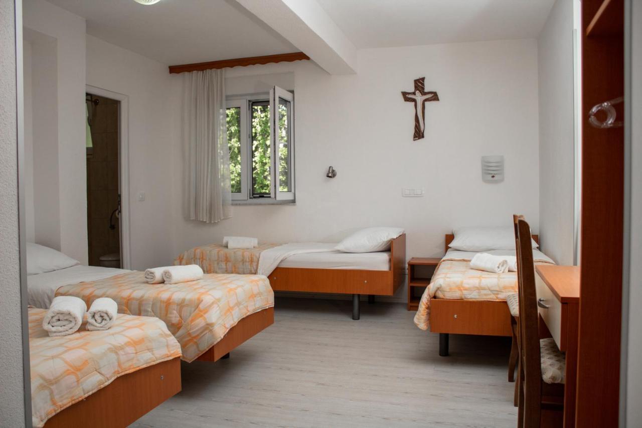 Pansion Milena Hotel Medjugorje Exterior photo
